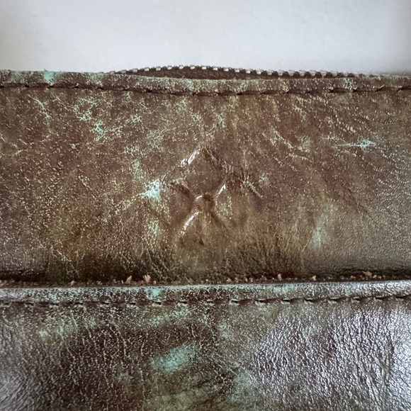 Patricia Nash Turquoise Floral Embossed Leather Crossbody Bag - Picture 3 of 11